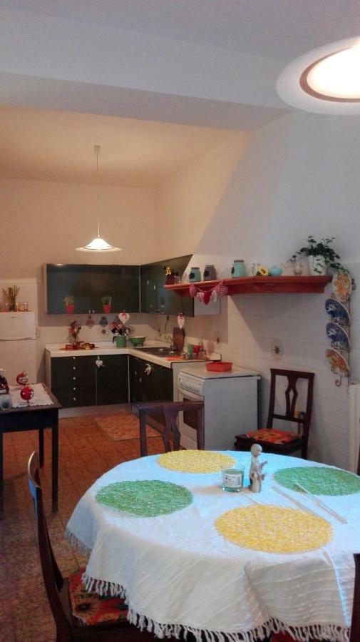 Apartamento Divino Villa Viani Exterior foto